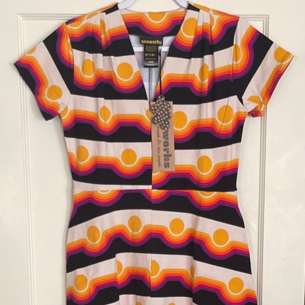 Nooworks Circa Greta Dress Large - Gently Used